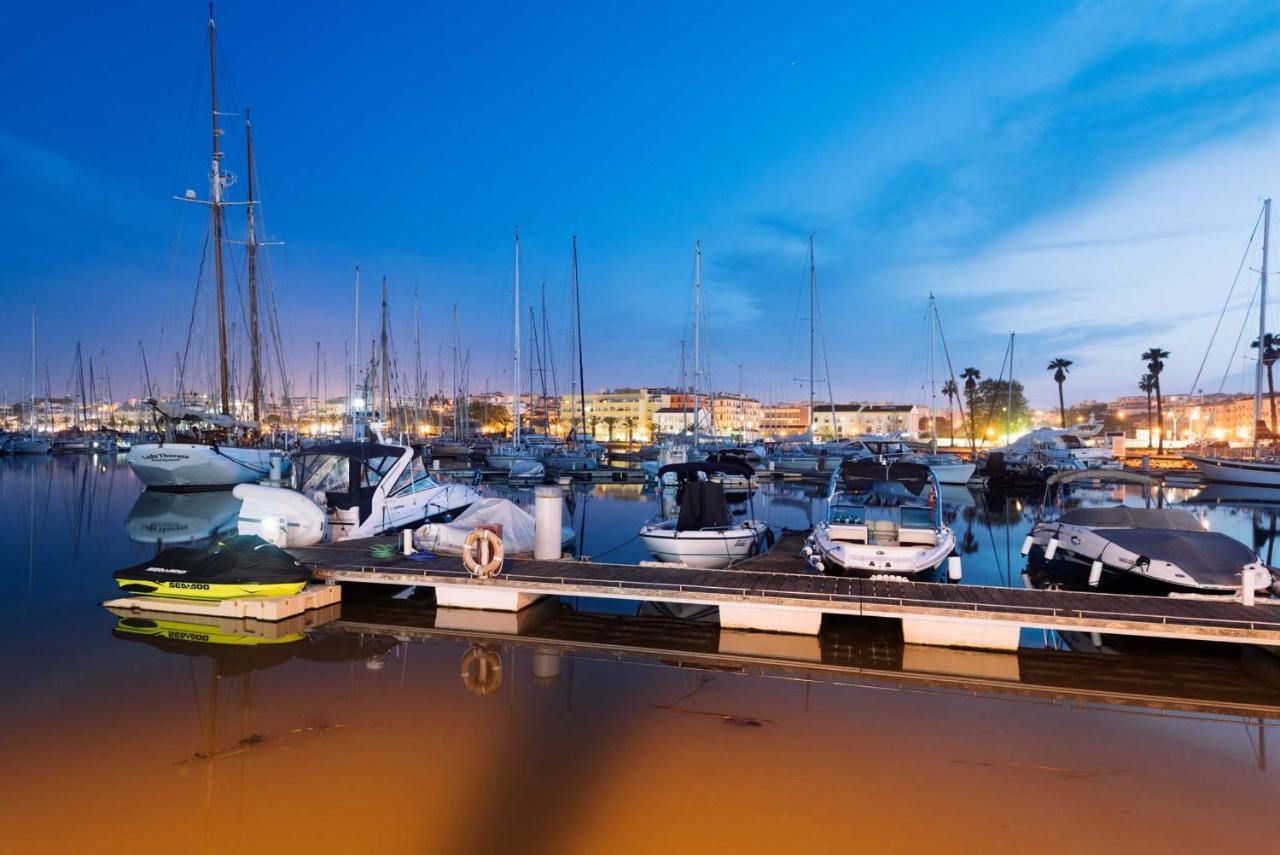B83 - Alleway Gem In Lagos Exterior foto